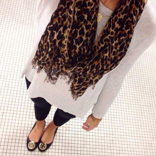 laureninlilly:

Leopard is a neutral 🐆

obsesseddd with this outfit
