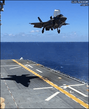 gifsboom:

F-35B landing on the USS Wasp
