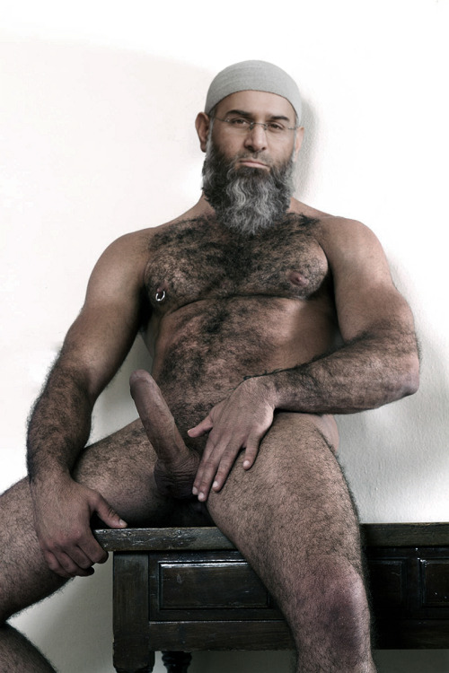 matureandruggedmen:

Reblogging some of my favorite stuff from other blogs. If you enjoy what you see, then be sure to check out the blog that originally posted it! 
If you love rugged, rough, butch, burly, macho hairy daddies, bears, polar bears, and blue collar daddies then follow Mature and Rugged Men NOW!
http://matureandruggedmen.tumblr.com/
Be sure to check out my XXX video blog:
http://matureandruggedvideos.tumblr.com/
