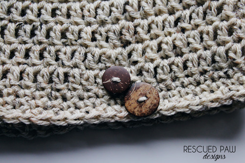 FREE Simple Crochet Oatmeal Button Hat Pattern via Easy Crochet