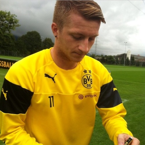 Marco Reus - Page 3 Tumblr_na7ddxdt6c1sux1k5o1_500