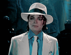 GIF su Michael Jackson. - Pagina 10 Tumblr_ng55c3EvNP1tdg72bo2_250
