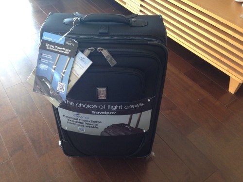 マイレージ・マイライフ」のスーツケース、TravelProのCrewを使って。