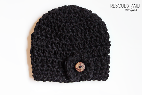 Chunky Black Button Hat Pattern {FREE CROCHET PATTERN} by Easy Crochet - Crochet Hat Pattern