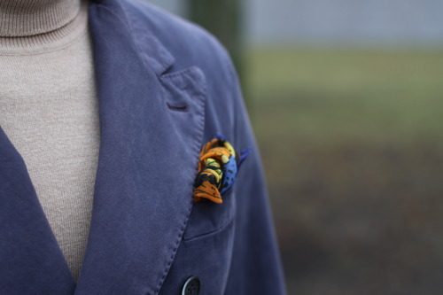 Navy blue cotton sport coat and Monsieur Fox pocket square