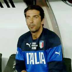 Gianluigi Buffon, Italien - Holland 4.9.14    Tumblr_nbfcw0u6i61s8z5rho1_250