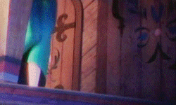 La Reine des Neiges : Une Fête Givrée [Court-Métrage Walt Disney - 2015]  - Page 9 Tumblr_nl5z6cvQQR1s4o00so2_250