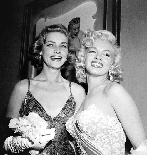  Lauren Bacall and Marilyn Monroe at the premiere of How to Marry a Millionaire, 1953 