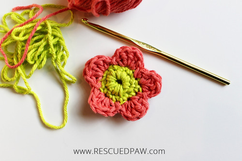 So Simple Crochet Flower Pattern From Rescued Paw