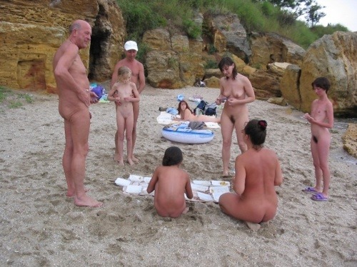 Nudist world purenudism family nudism