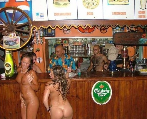 Naked bar drunk party girls